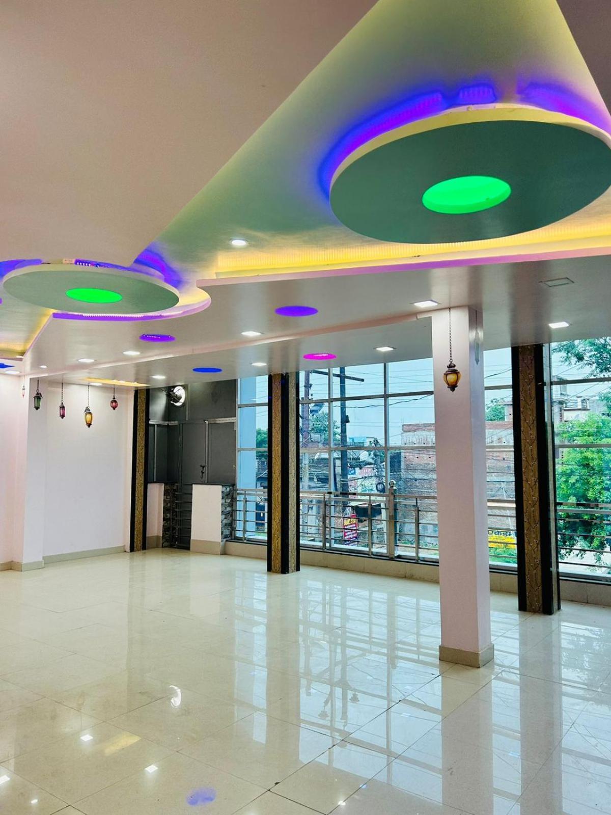 Smart Stays - Mmmut College - Gkp Airport Gorakhpur Bagian luar foto