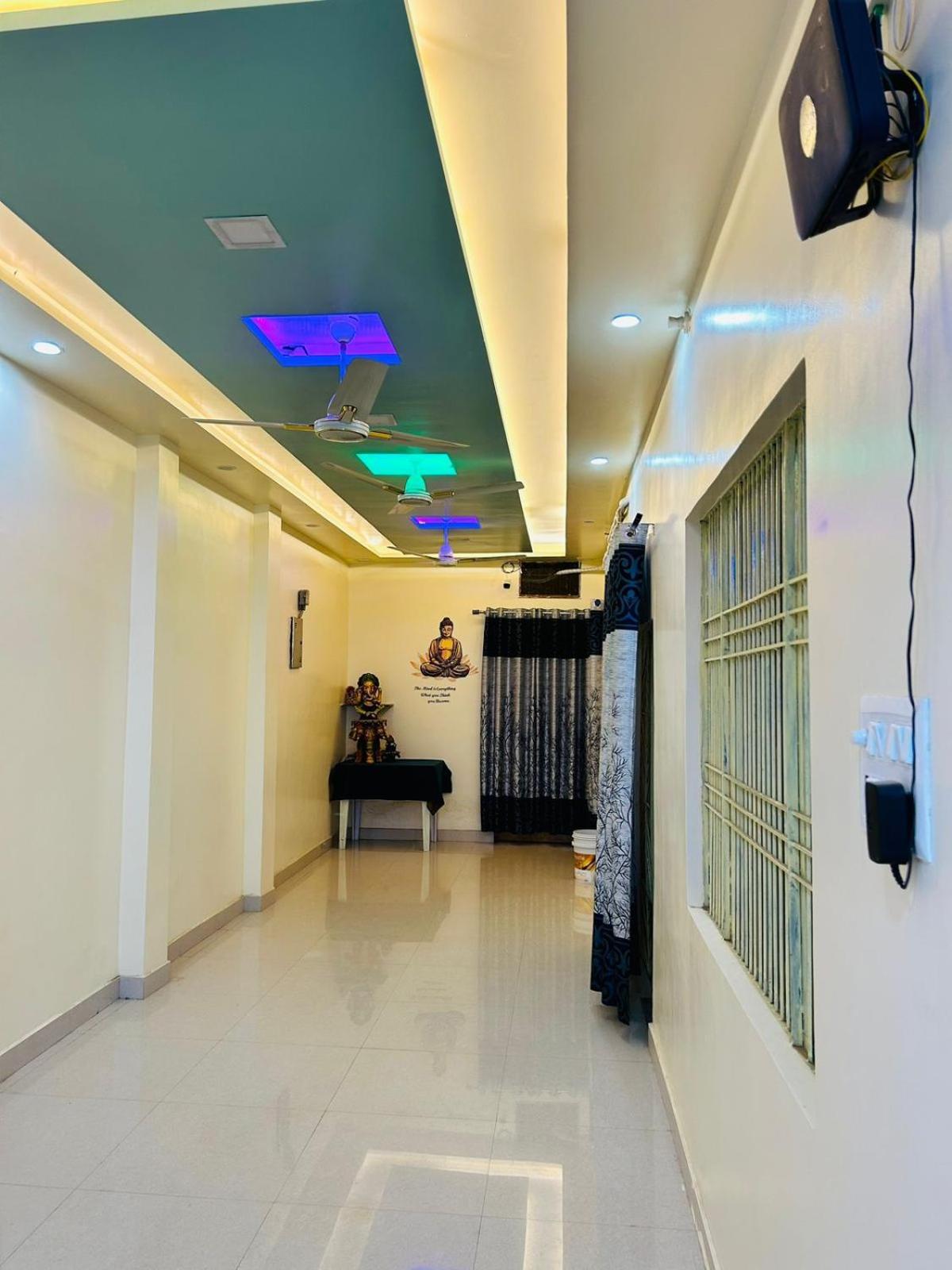 Smart Stays - Mmmut College - Gkp Airport Gorakhpur Bagian luar foto