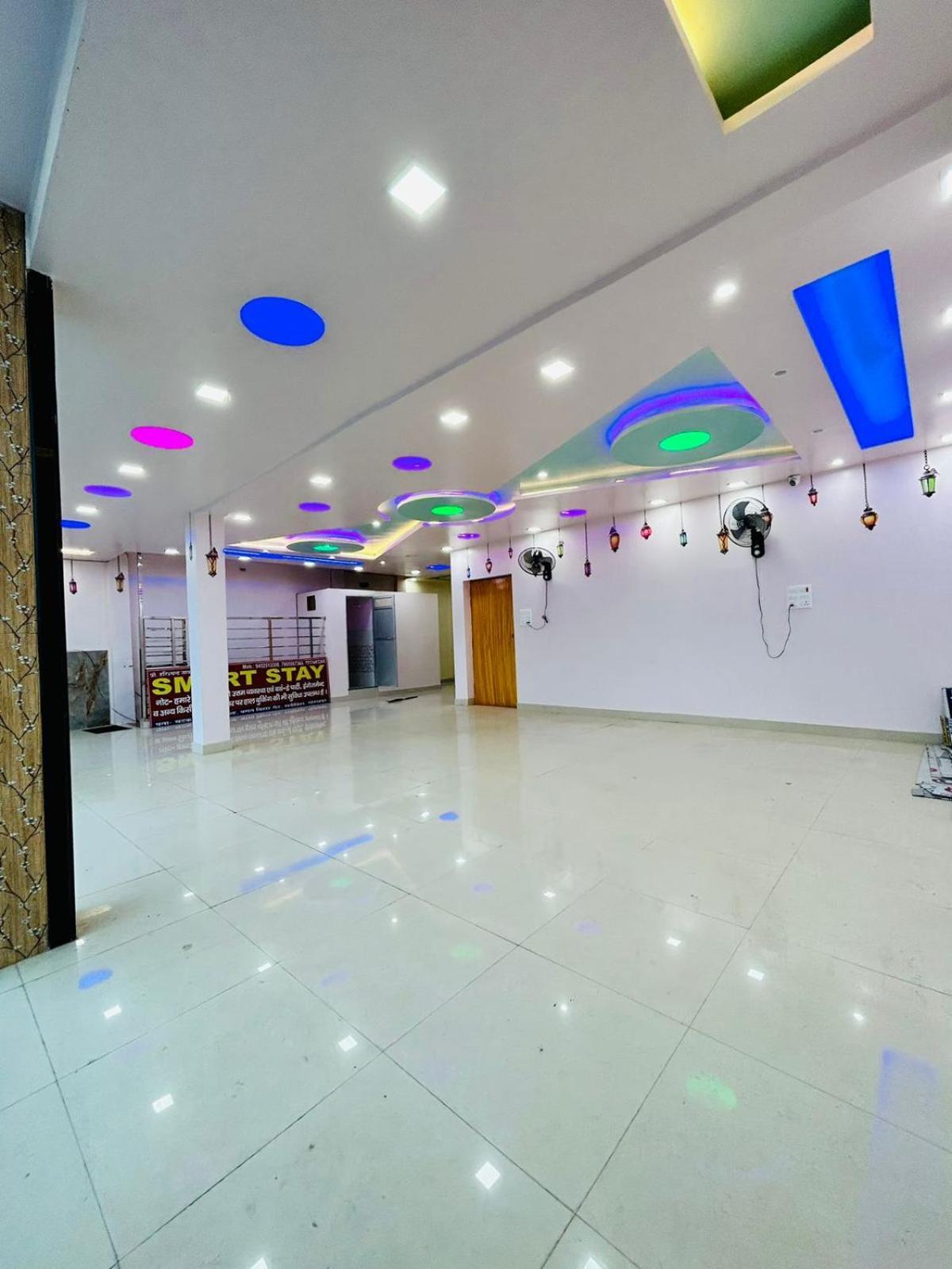 Smart Stays - Mmmut College - Gkp Airport Gorakhpur Bagian luar foto